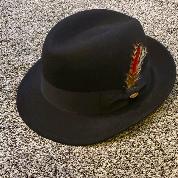 Scala black fedora with feather - Picture 1 of 3